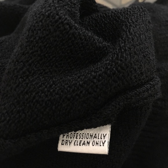 St, John Basics Black Cropped Tank  Medium - Picture 6 of 6